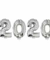 Zilveren 2020 ballonnen voor oud en nieuw